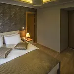 Park Square 特拉布宗