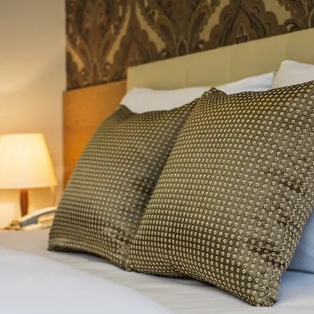 Park Square 3* 特拉布宗