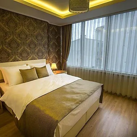 Park Square 3*