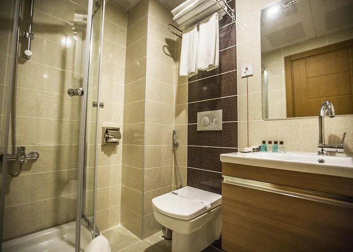 Park Square Hotel 3*