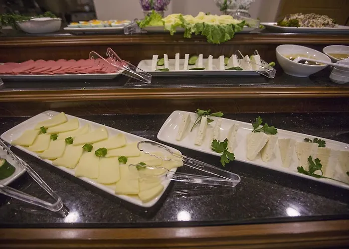 מלון Park Square טראבזון