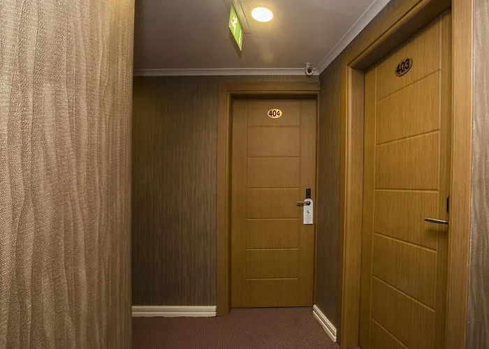 Park Square Szálloda 3*